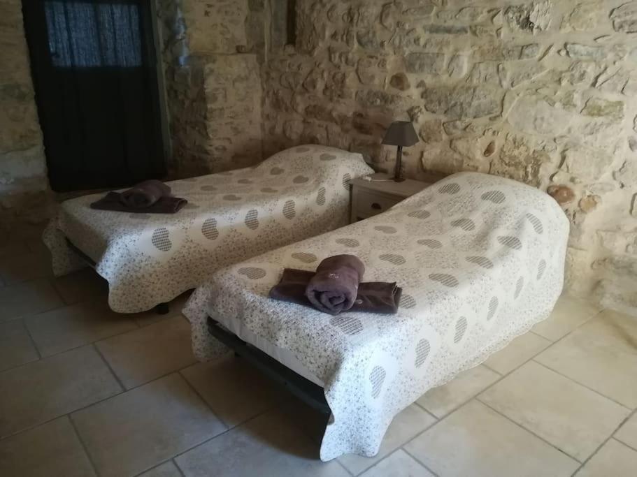 Gite De Charme 80 M², Piscine, Proche D'Uzes. Vezenobres Ngoại thất bức ảnh