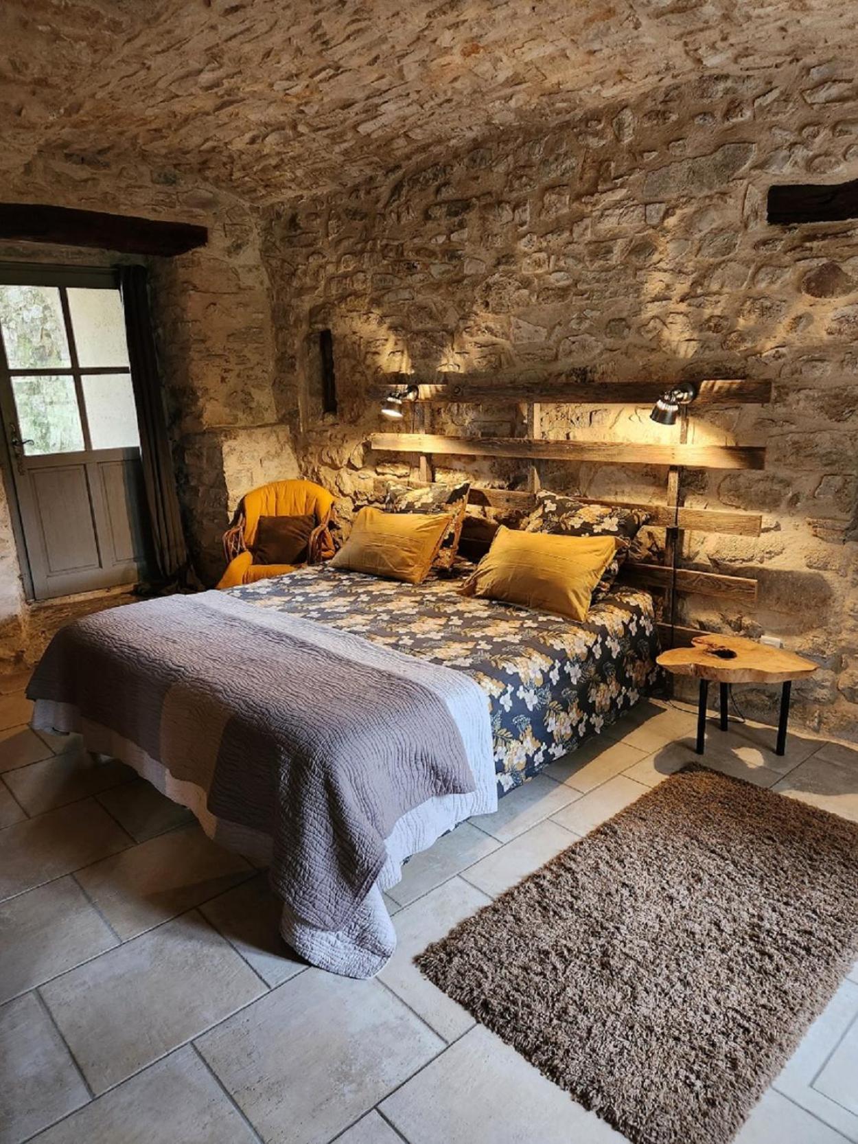 Gite De Charme 80 M², Piscine, Proche D'Uzes. Vezenobres Ngoại thất bức ảnh