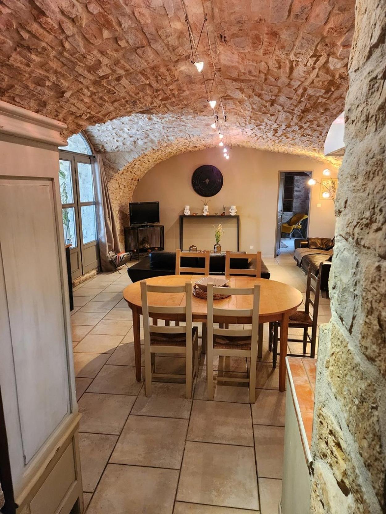 Gite De Charme 80 M², Piscine, Proche D'Uzes. Vezenobres Ngoại thất bức ảnh