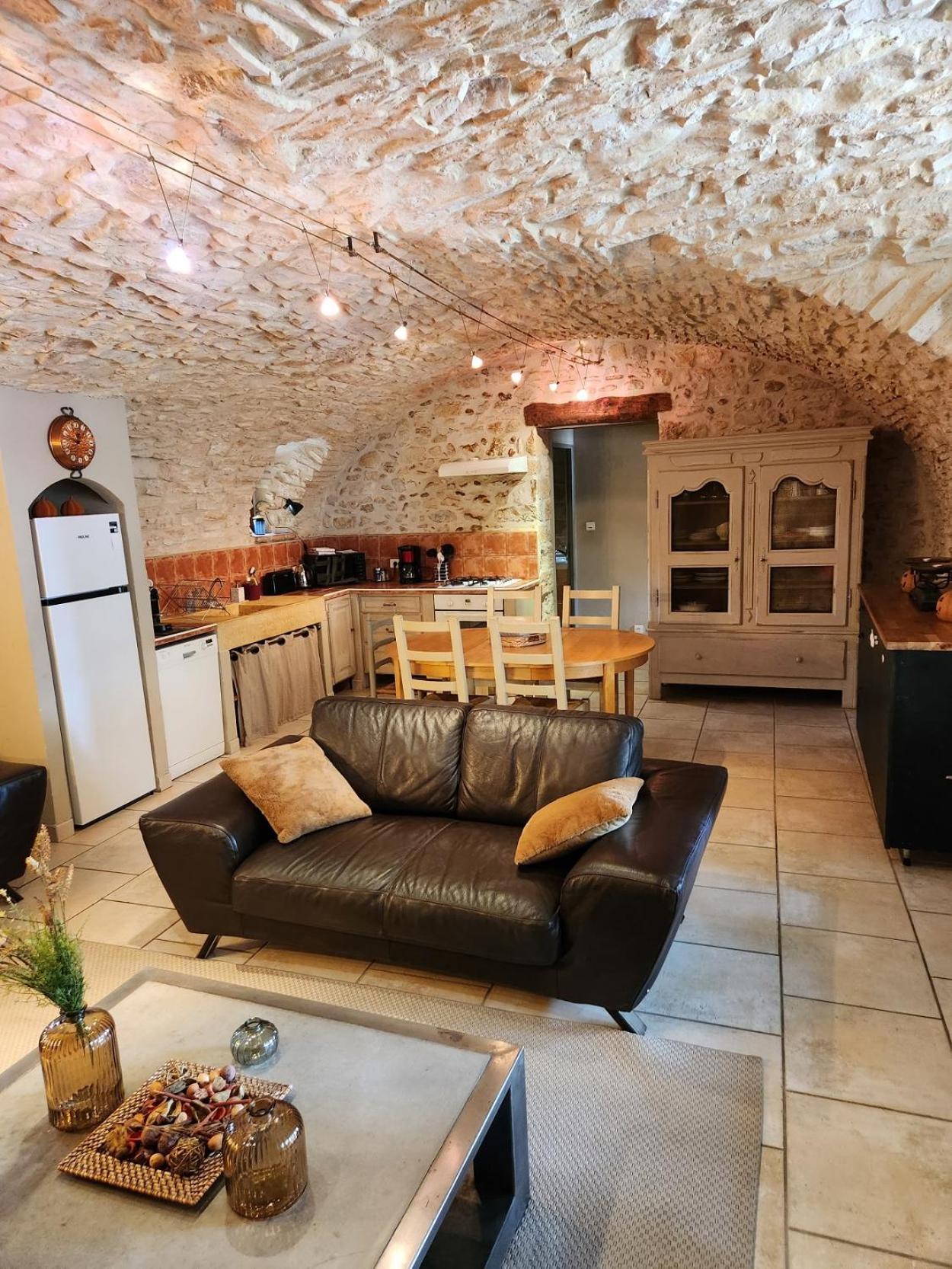Gite De Charme 80 M², Piscine, Proche D'Uzes. Vezenobres Ngoại thất bức ảnh