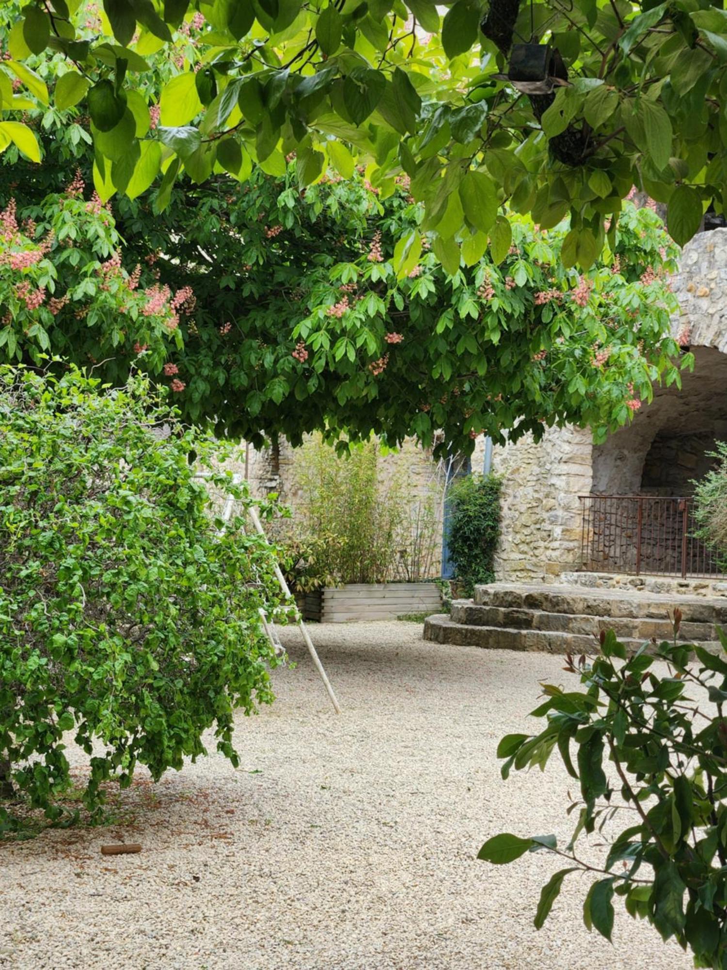Gite De Charme 80 M², Piscine, Proche D'Uzes. Vezenobres Ngoại thất bức ảnh